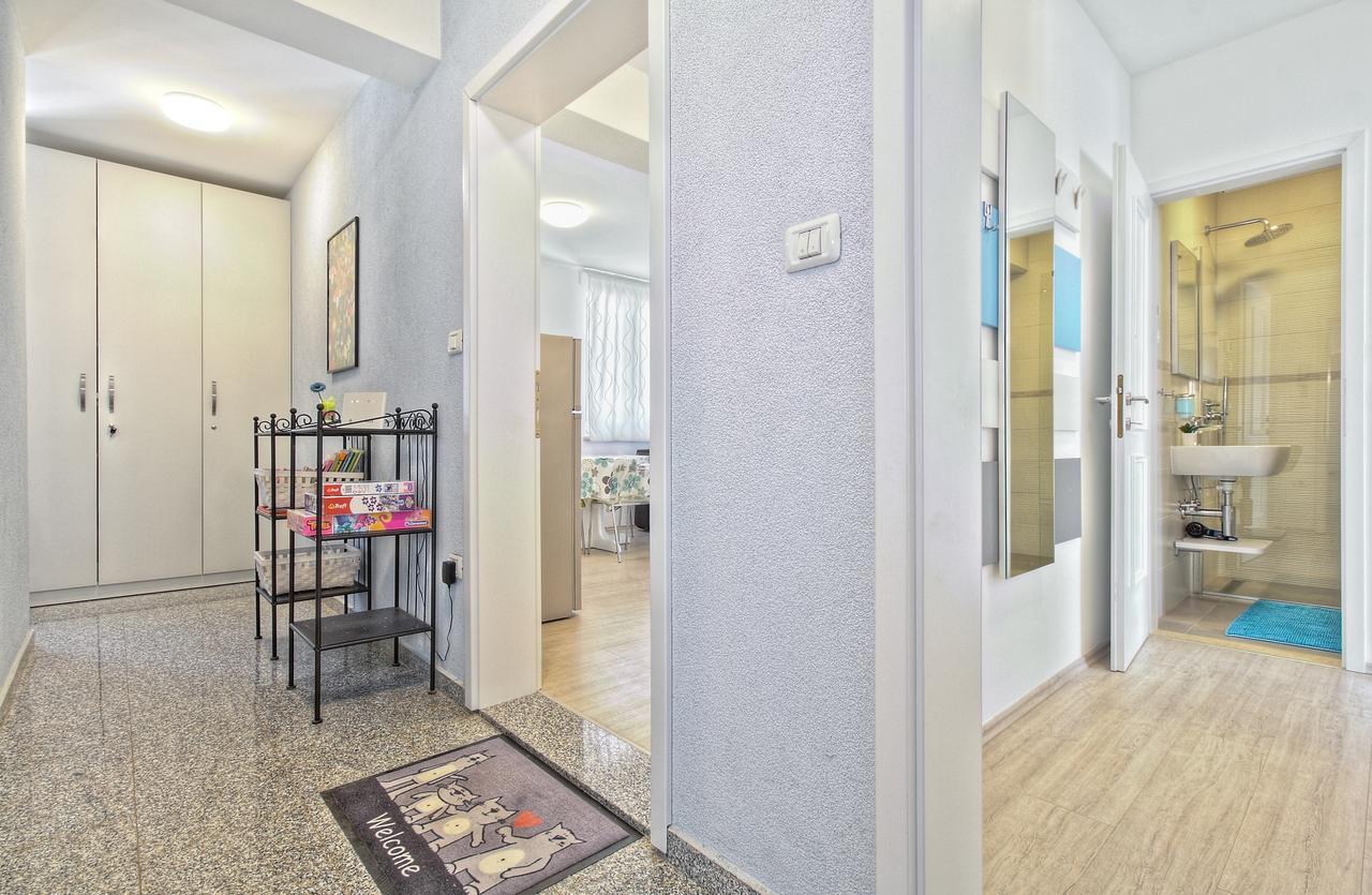 Apartments Punta By Sea ウマグ エクステリア 写真